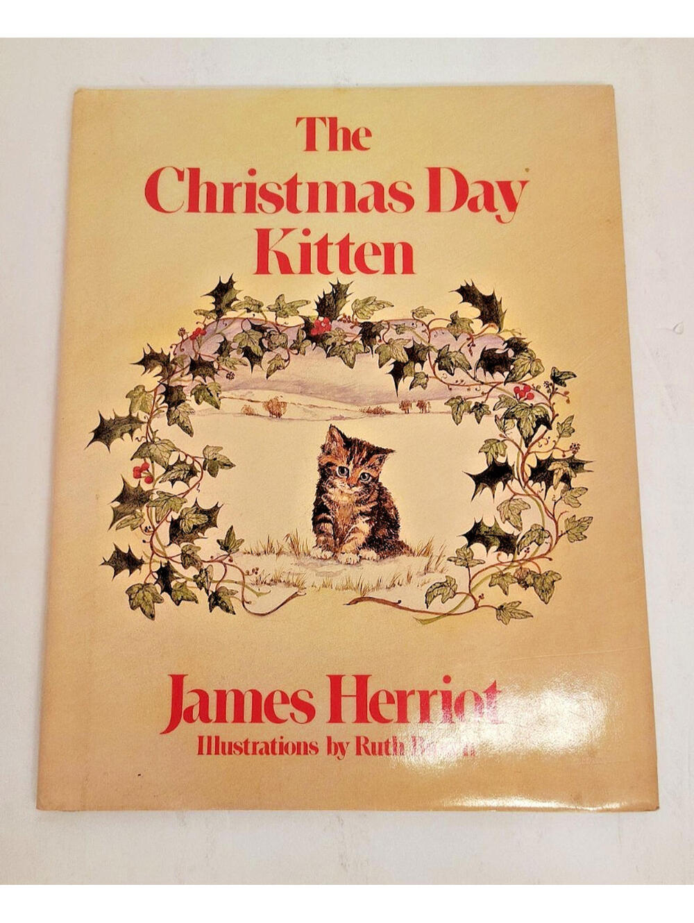 The Christmas Day Kitten by James Herriot & Illustrated Ruth Brown 1986 HC/DJ